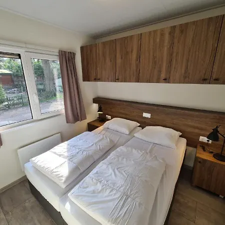 Pleasing Furnished With View Of The Lake * הונדרלו